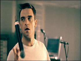 Robbie Williams Make Me Pure
